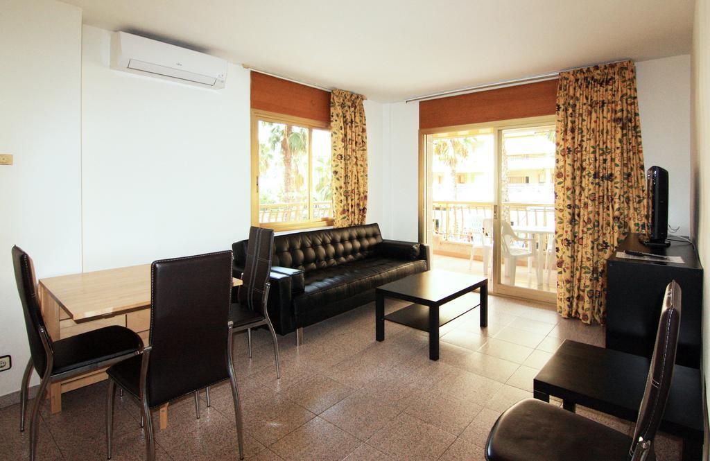Apartamentos Indasol Salou Exterior foto